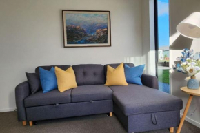 Cozy Retreat on Serene Street, Hamilton